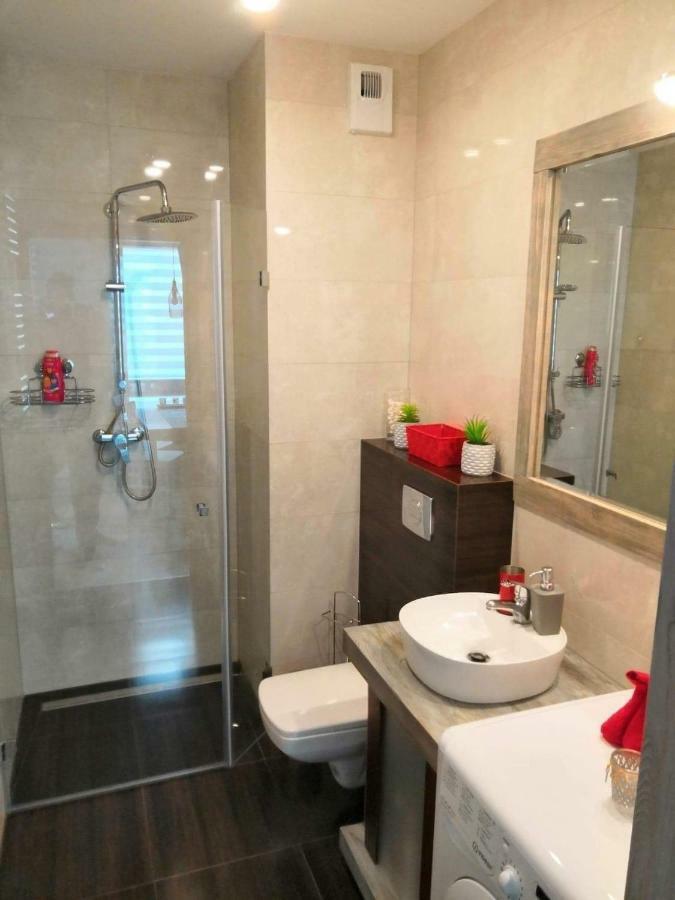 コウォブジェクNowy Luksusowy Apartament Ameliaアパートメント エクステリア 写真